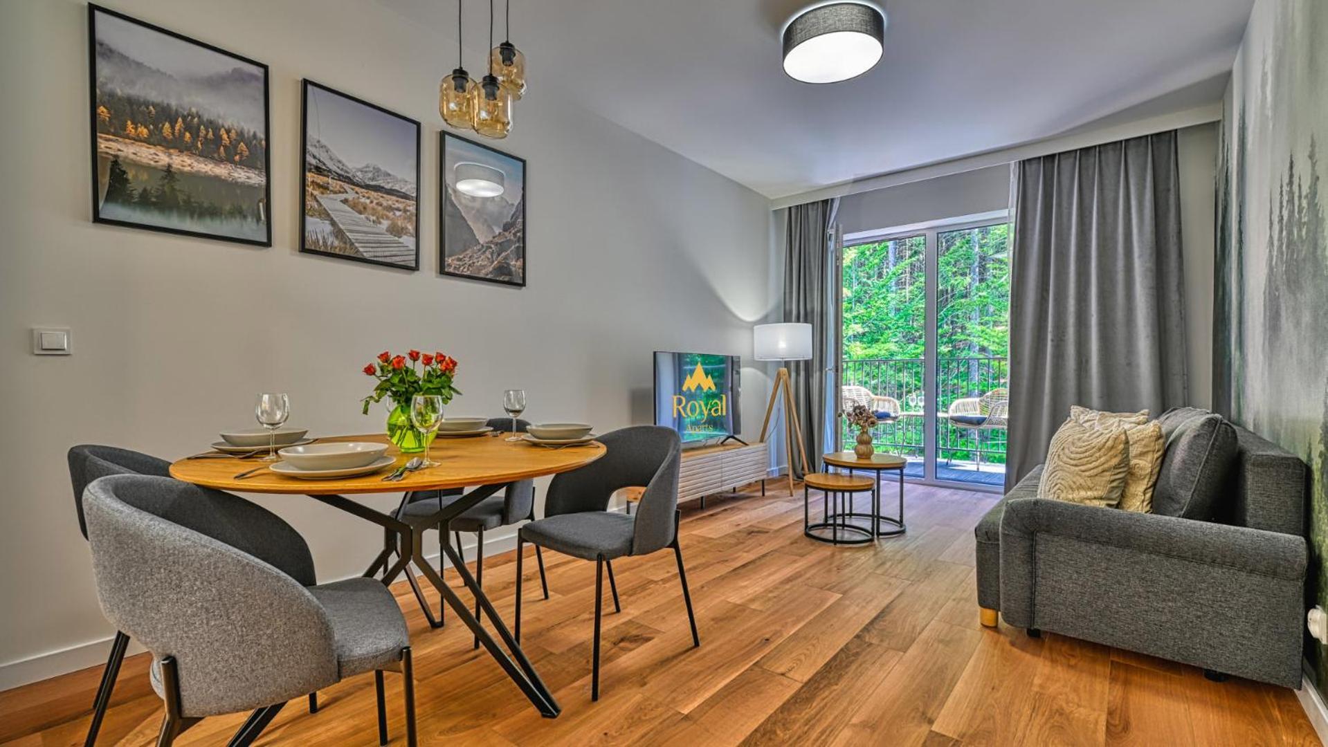 Ostoja Residence Vip Ze Strefa Relaksu I Pokojem Zabaw By Royal Aparts 斯克拉斯卡波伦巴 外观 照片