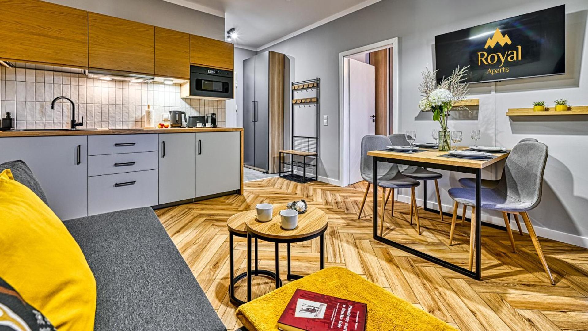 Ostoja Residence Vip Ze Strefa Relaksu I Pokojem Zabaw By Royal Aparts 斯克拉斯卡波伦巴 外观 照片