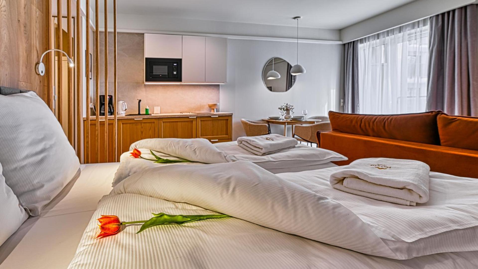 Ostoja Residence Vip Ze Strefa Relaksu I Pokojem Zabaw By Royal Aparts 斯克拉斯卡波伦巴 外观 照片